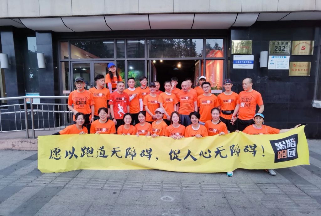 TYC图片展示